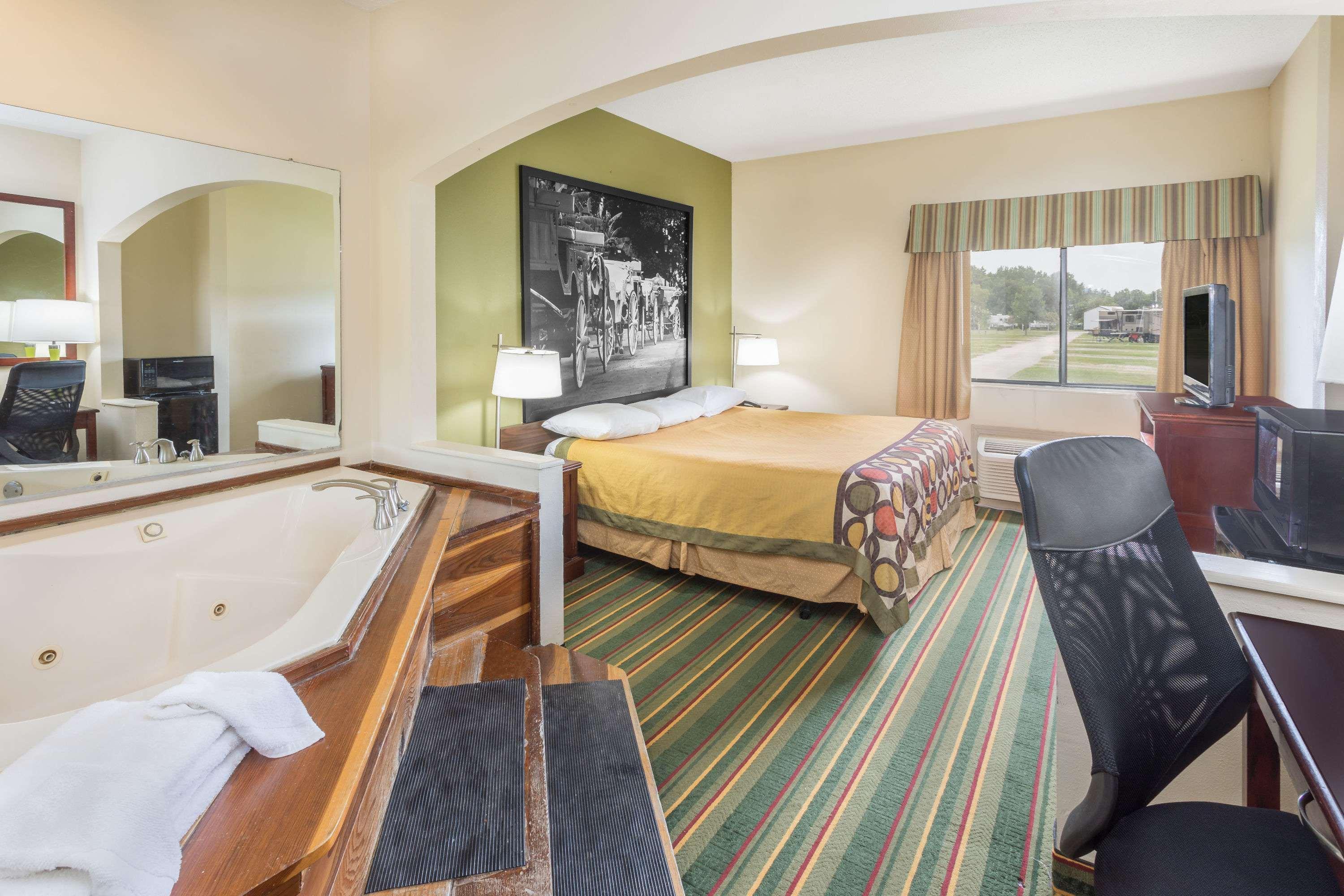Super 8 By Wyndham Duson Lafayette West Area Motel Екстериор снимка