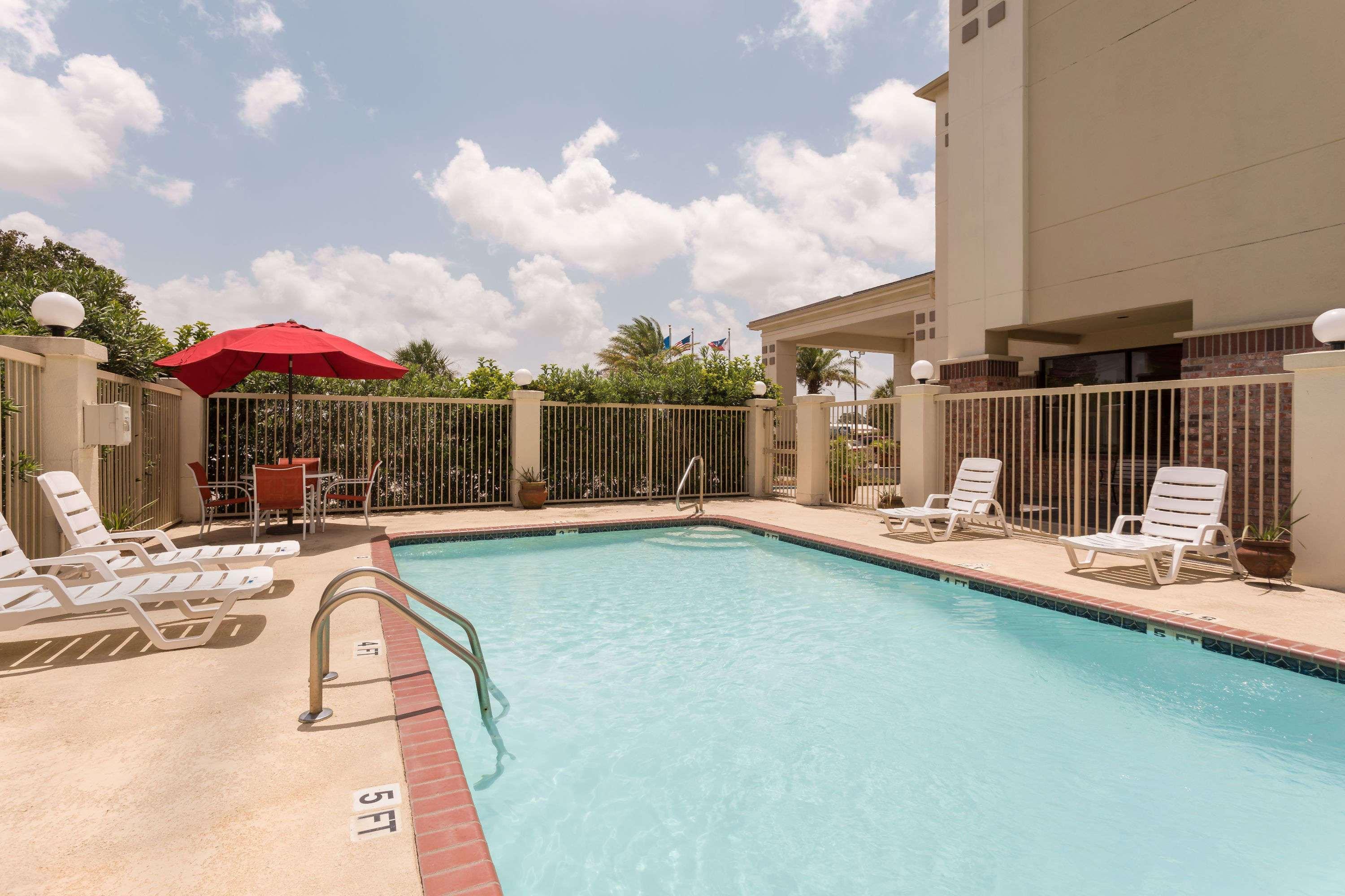 Super 8 By Wyndham Duson Lafayette West Area Motel Екстериор снимка