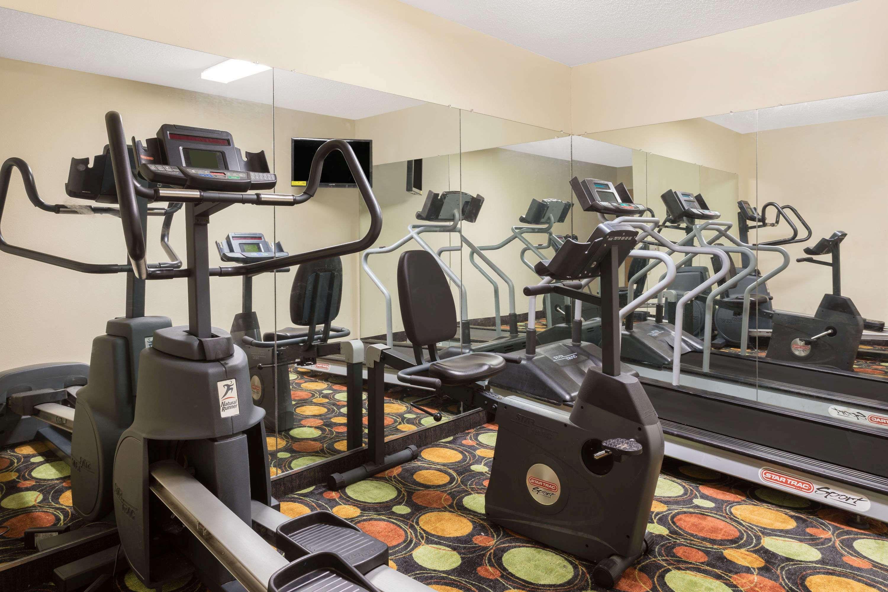 Super 8 By Wyndham Duson Lafayette West Area Motel Екстериор снимка